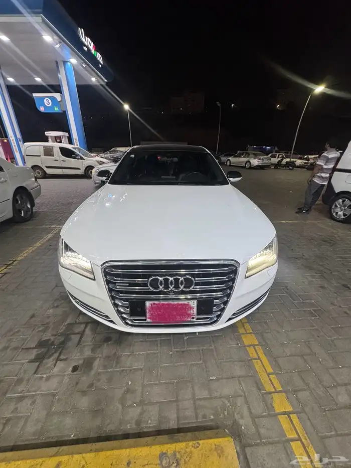 اودي A8 للبيع 1