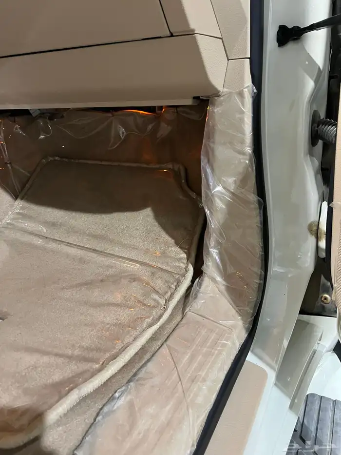 لاندكروزر 2014 شبه الجديد 30