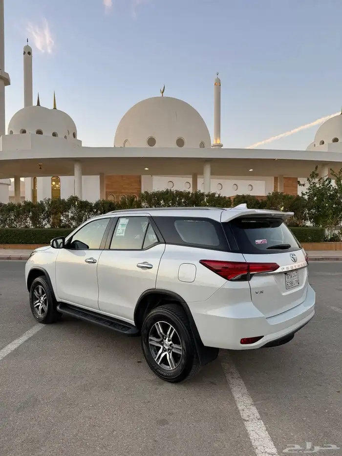 فورنشر 2023 6 سلندر سعودي 21