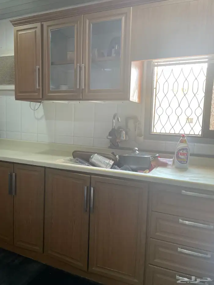 مطبخ شبه جديد للبيع على السو 2