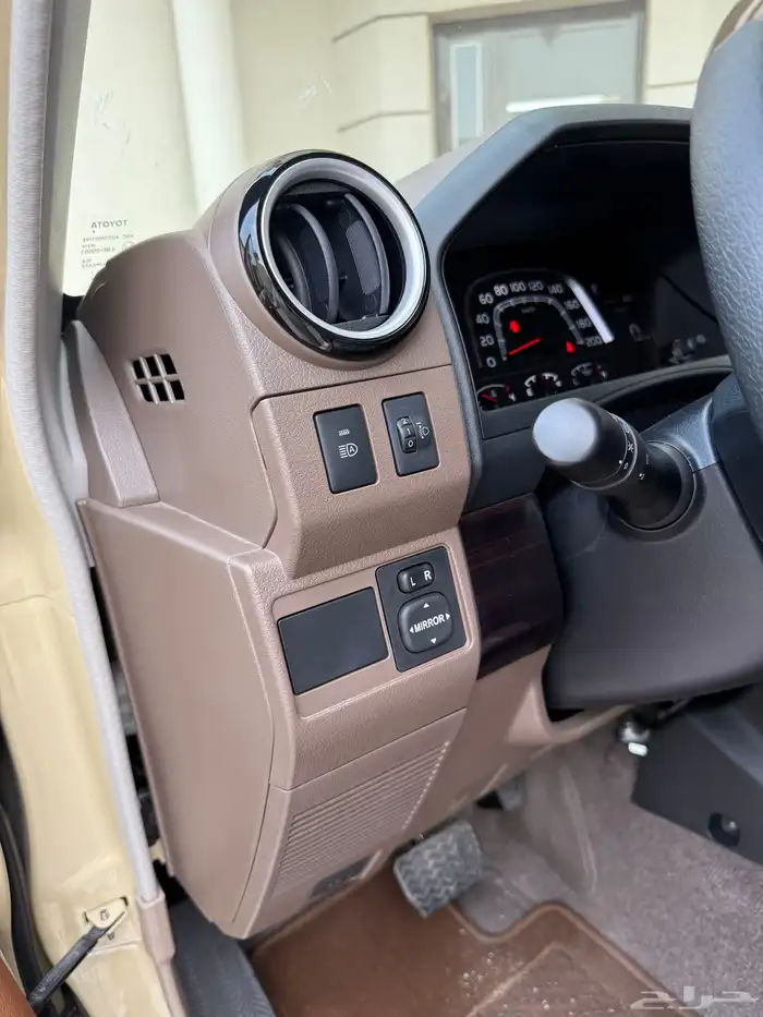 تويوتا ربع 2025 ماشي 8500 سعودي فل 13