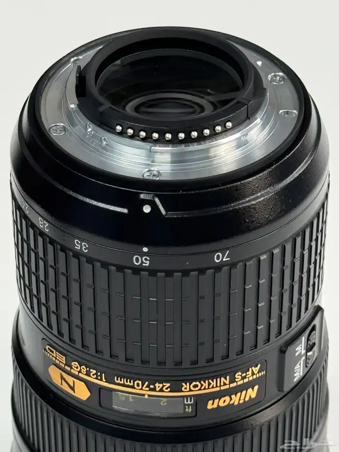 للبيع عدسة نيكون Nikon 24-70mm F 2.8 2