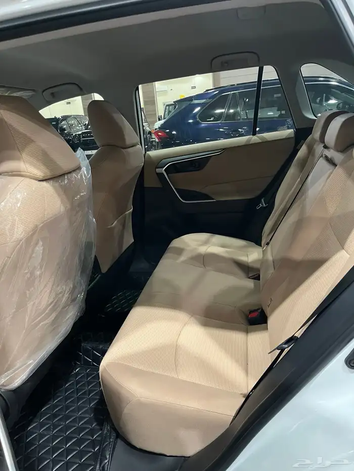 راف فور 2025 دفع رباعي ممشى قليل 26