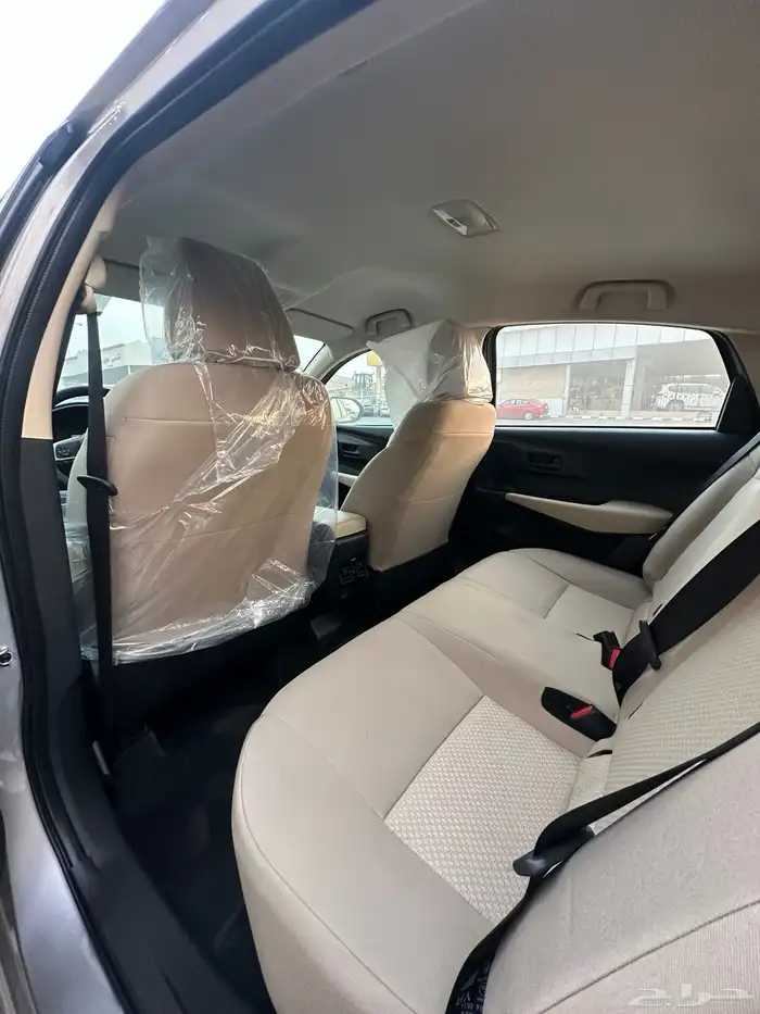 تويوتا يارس استاندر 4 سلندر موديل 2025 3