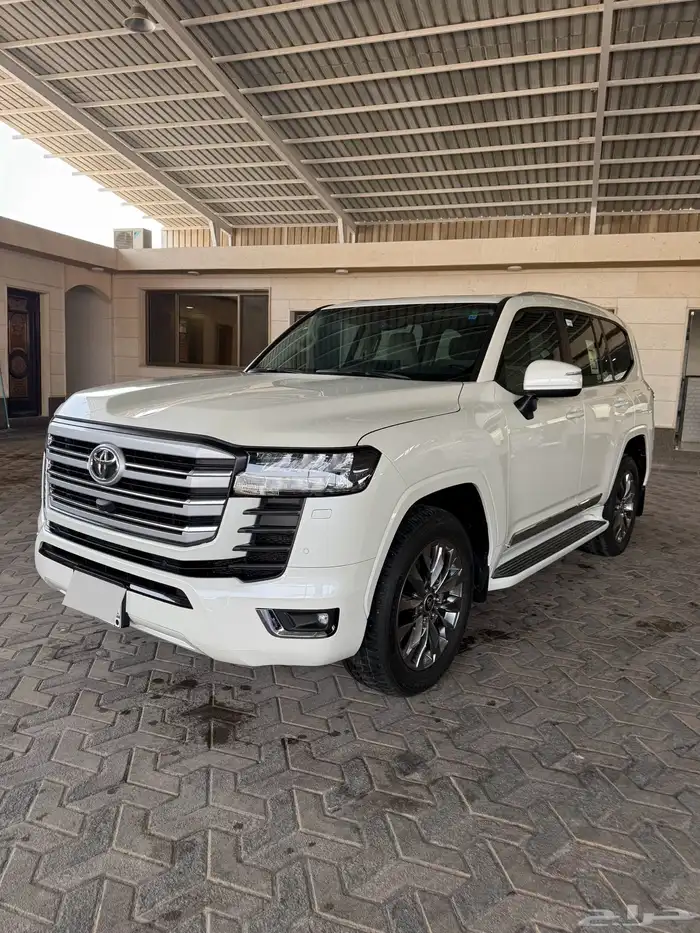 تويوتا جي اكس أر L2 موديل 2025 سعودي 4