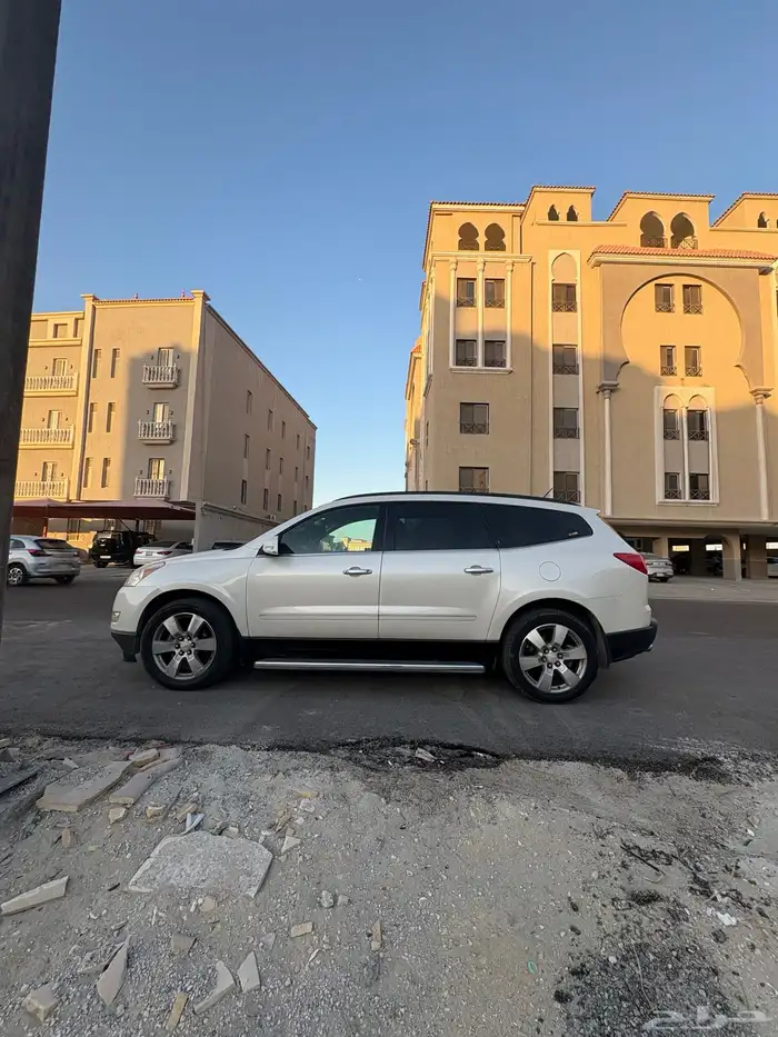 شفروليه ترافيرس 10