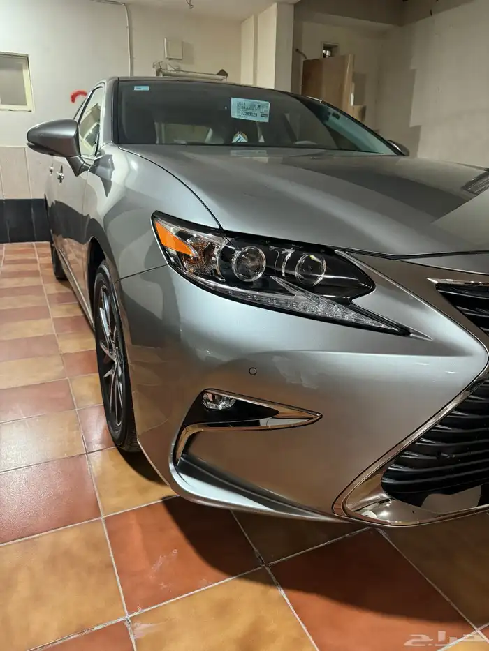 عرض مميز ونادر ماشاءالله لأهل الصنف LEXUS ES 350 2018 0