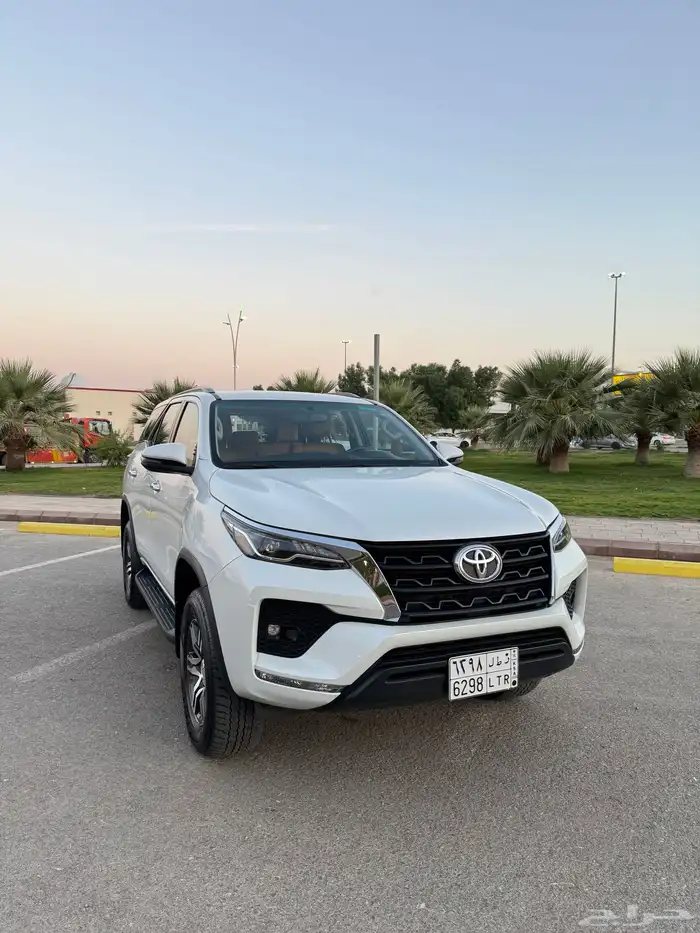 فورنشر 2023 6 سلندر سعودي 11