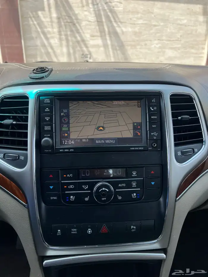 جيب شروكي اوفرلاند بودي وكاله 2011 سعودي 16