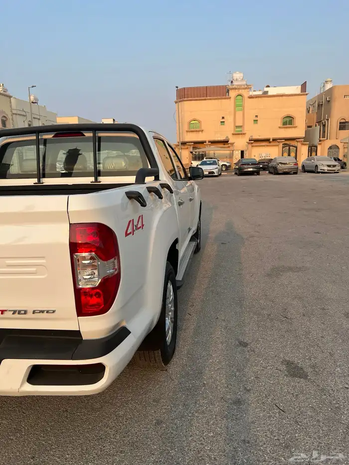 بسم الله سياره ماكسيس T70 2023 4