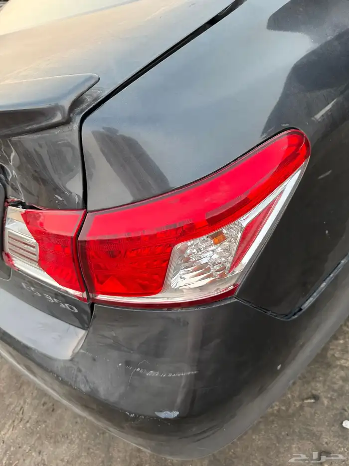 للبيع قطع غيار لكزس ES350من مديل2010 إلى 2012 2