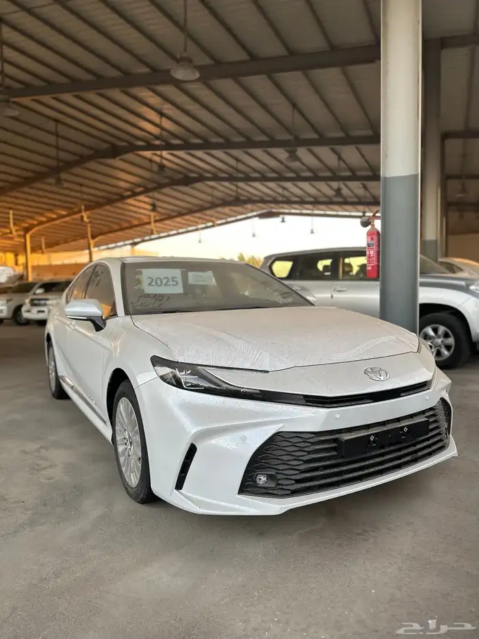 للبيع كامري 2025 LE أصفار وكاله 3