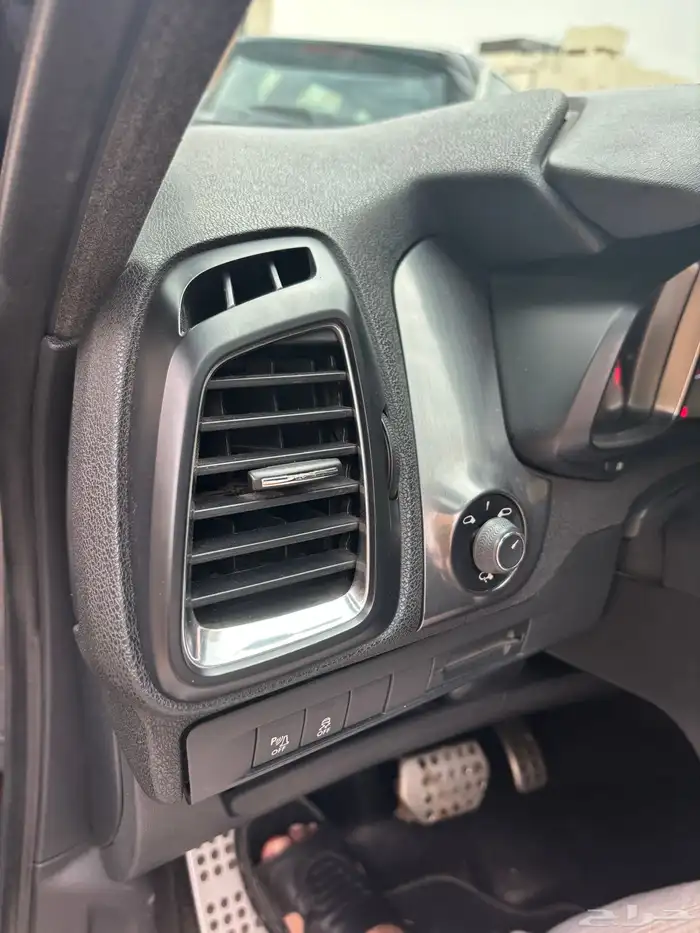 ستروين DS5 لعشاق الذوق والتصميم الفرنسي 2014 11