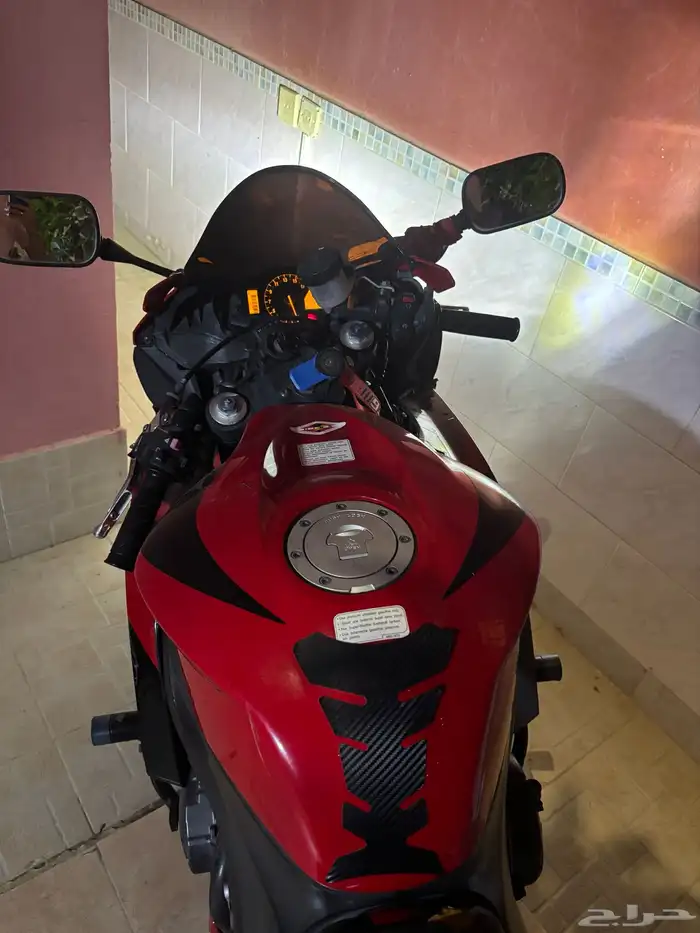 Honda CBR 600 2008 1