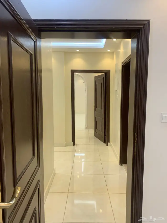 للإيجار شقة (نصف فيلا ) سلطانة مستشفى فقيه 7