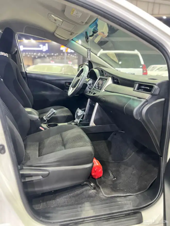 تويوتا انوفا 2020 فل كامل بنزين ماشي 122 الف 10