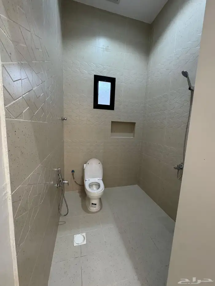 دور للبيع شرق السويفله 11