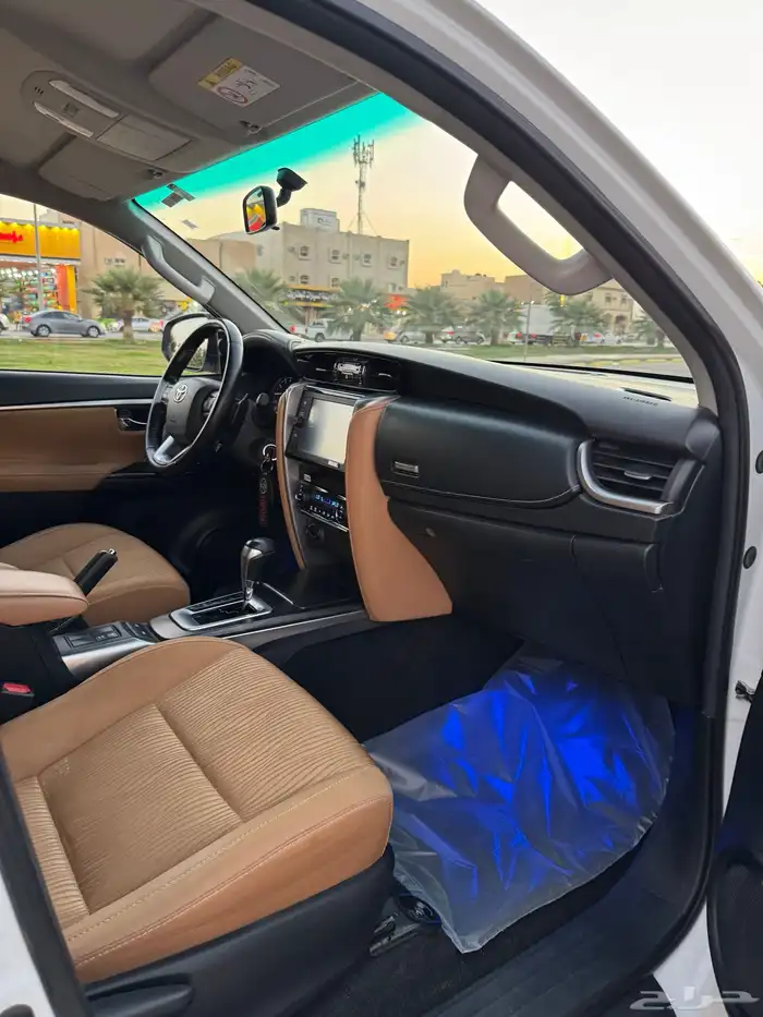 فورنشر 2023 6 سلندر سعودي 73