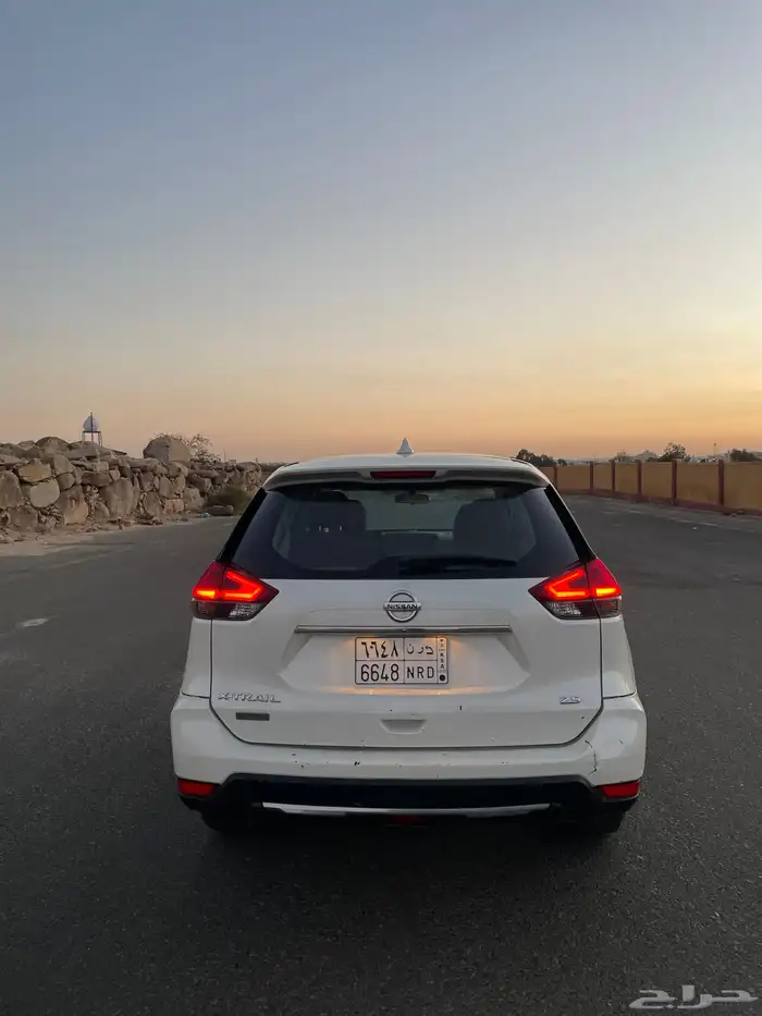 للبيع نسيان اكس تريل 2018 سعودي 6