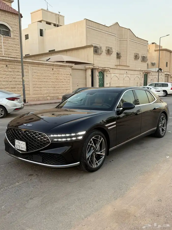 جنسس G90 مديل 2023 وكالة 2