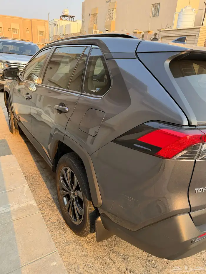تويوتا راف 4 2024 6