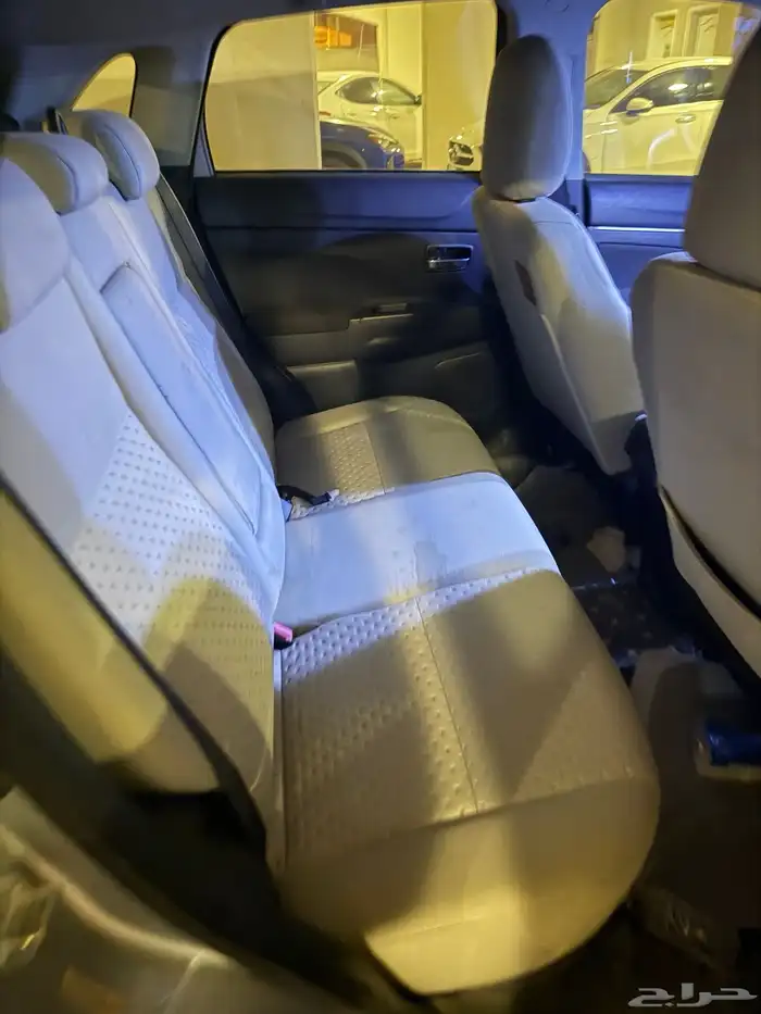 ميتسوبيشي ASX 2011 11