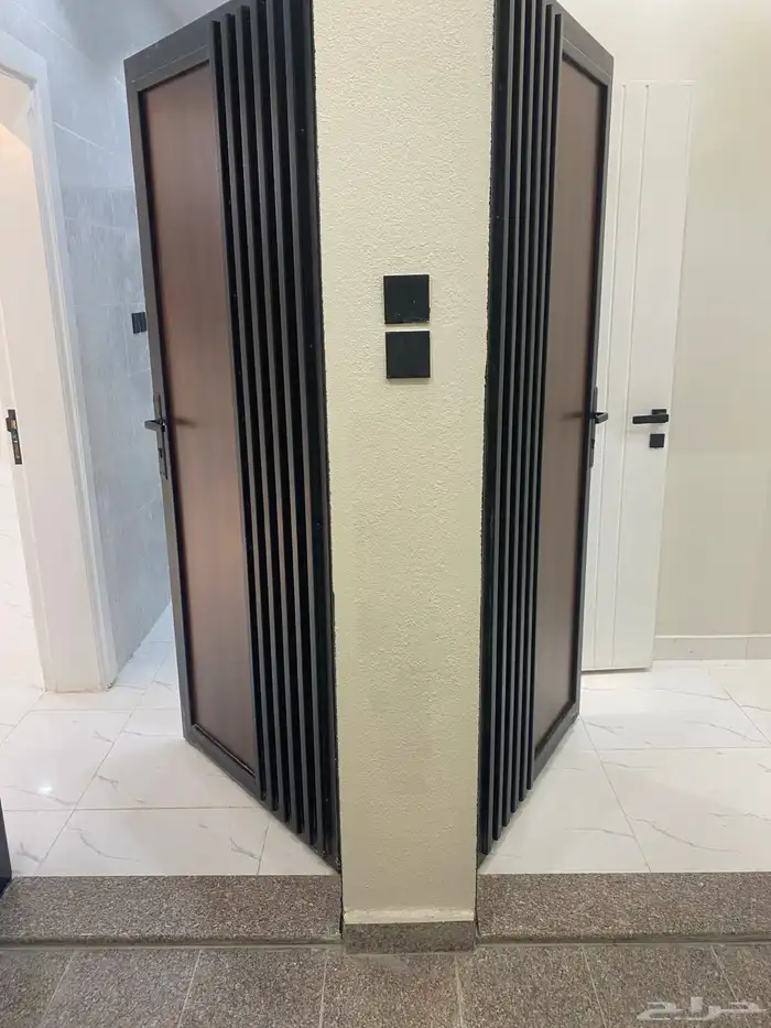 للبيع فيلا روف علوي 3