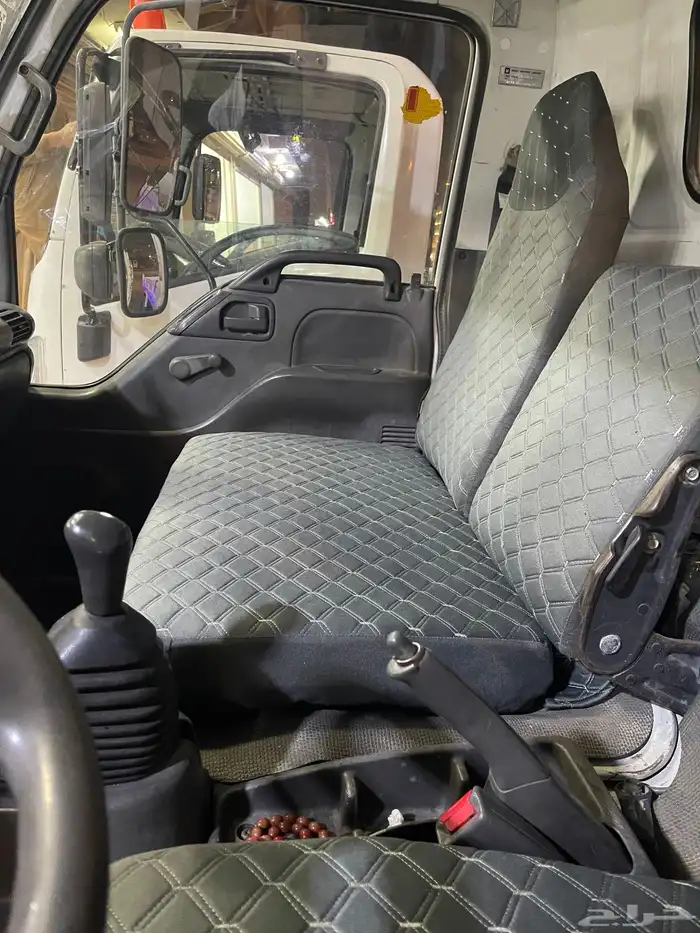 دنا ايسوزو شبه مخزنه موديل 2000 طرمبة كبيره كل شي على الشرط 37