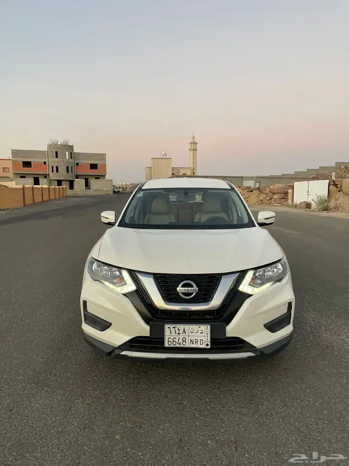 للبيع نسيان اكس تريل 2018 سعودي 1