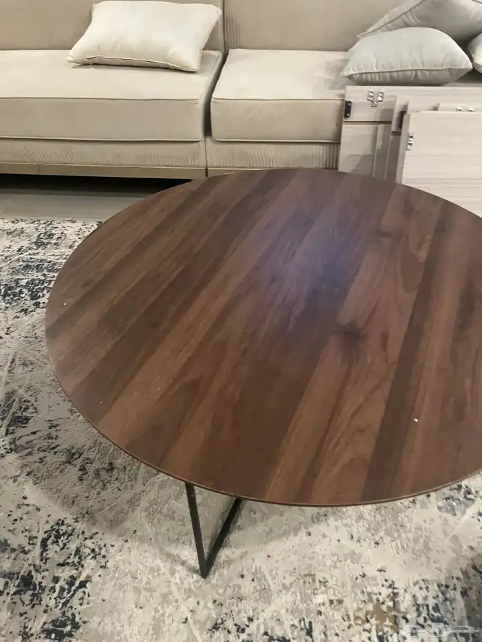 طاوله خشبيه 3