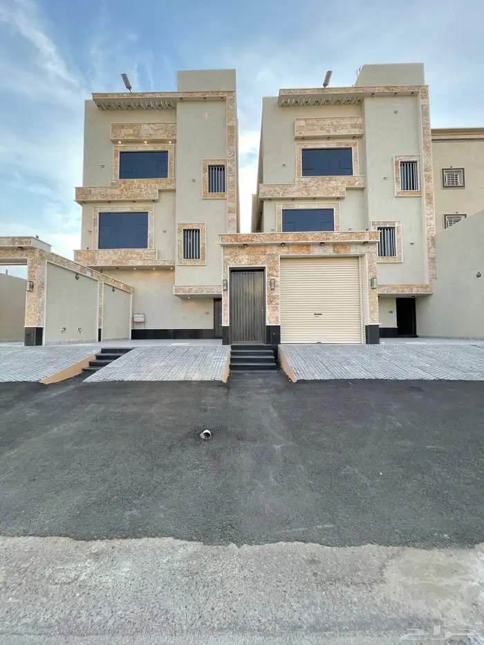 للبيع ادوار ارضيه وعلويه ببايكة سياره حى الراقى من 600 الف 1