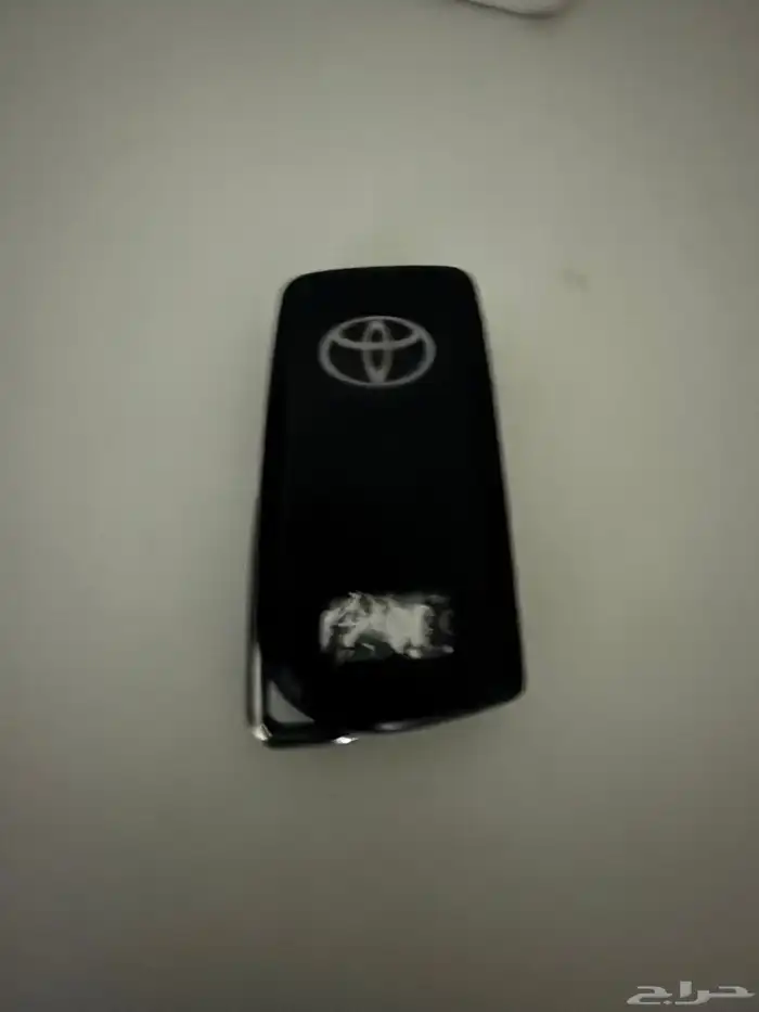 مفتاح كامري 2017 وكالة بعت السياره وكان ضايع وتوني حصلته 1