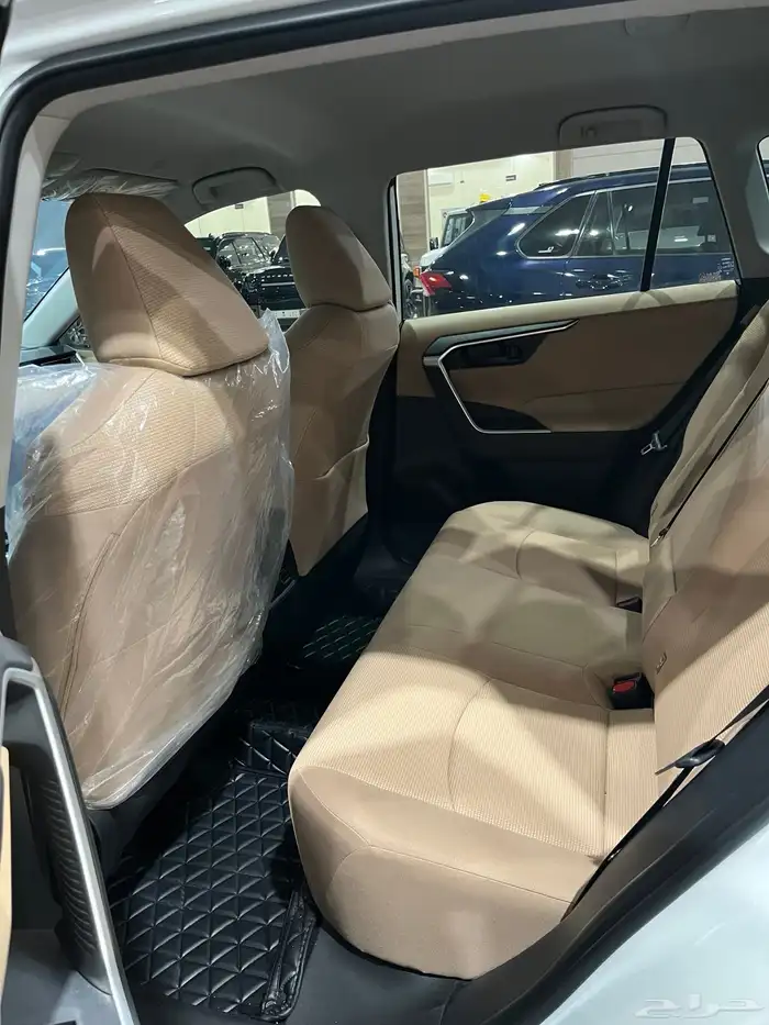 راف فور 2025 دفع رباعي ممشى قليل 16