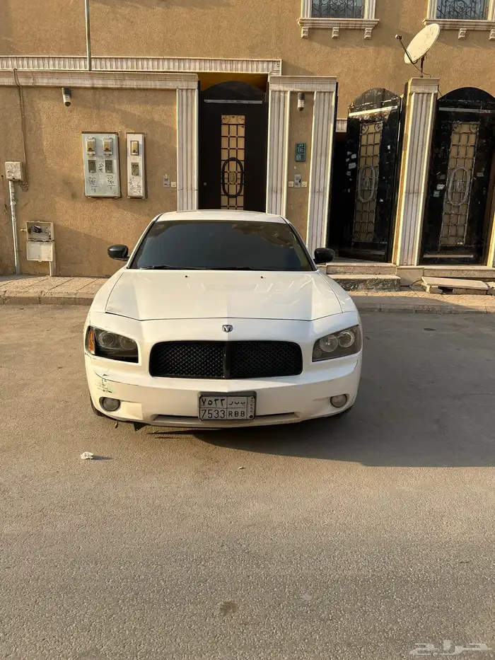 للبيع دوج تشارجر 2010 2