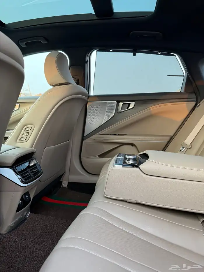 كيا K8 بنورما 2022 اعلا مواصفات بحالة الوكاله للبيع 15