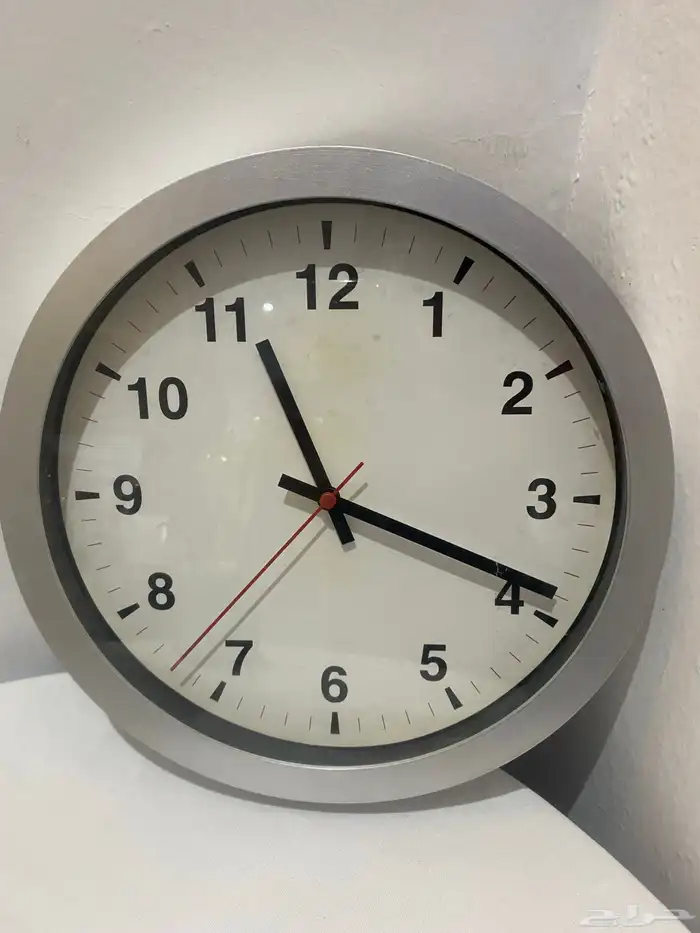 ساعة منزليه للبيع 0