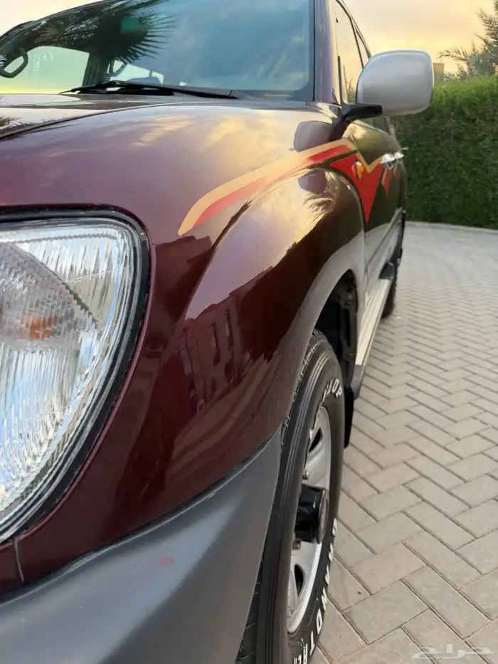 لاندكروزر 1999 قير عادي (عنابي) ممشى قليل 18