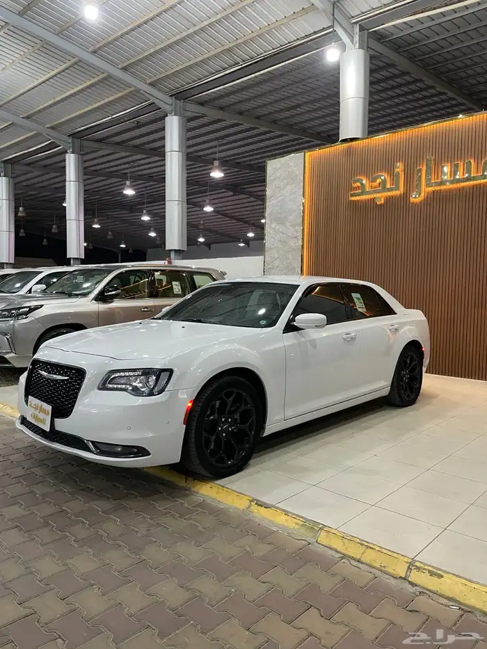 كرايسلر 300s موديل 2021 فل كامل 5
