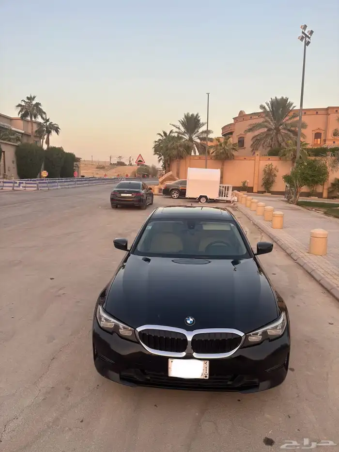 بي ام دبليو BMW 320i 1
