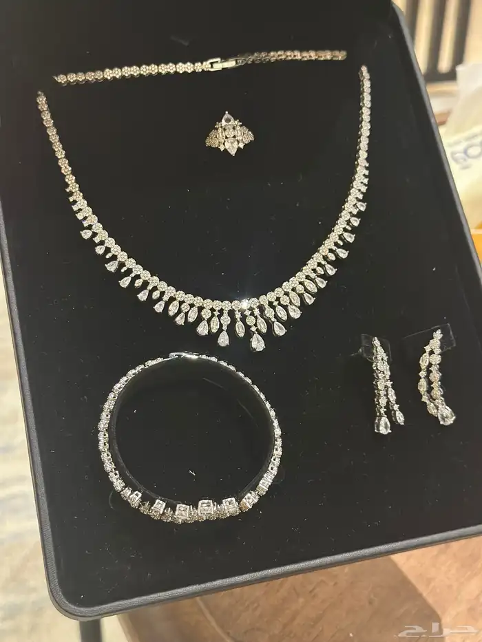 طقم زريكون 1