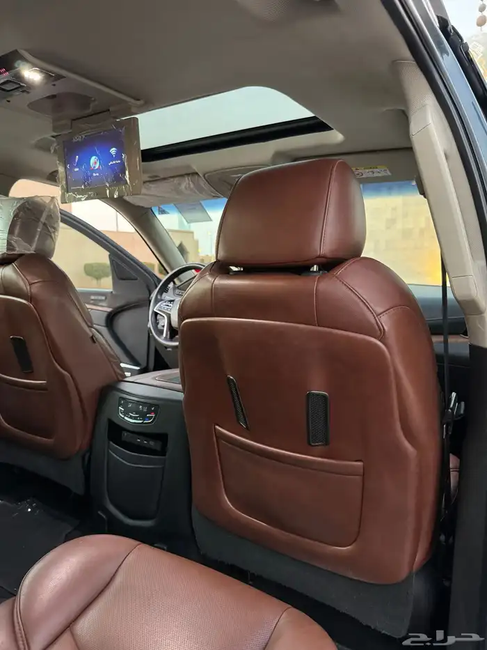 اسكاليد 2019 بريميوم (ملكي) الجميح نظيف جدا 51