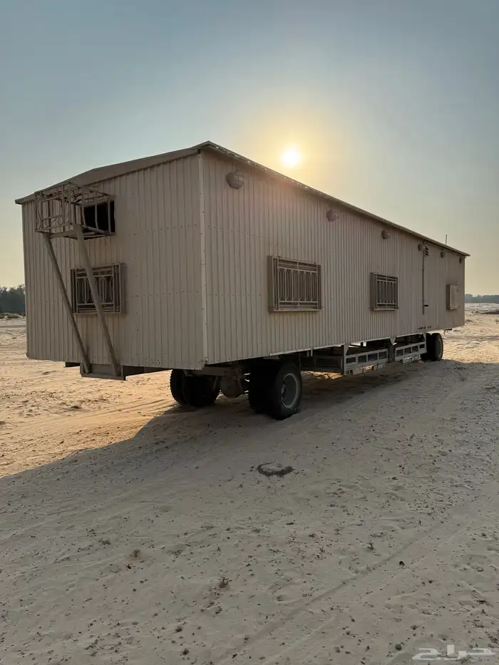 شاحنات كارافان 1