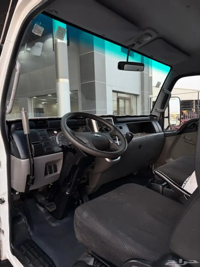 متسوبيشي كانتر دينا 2020 8