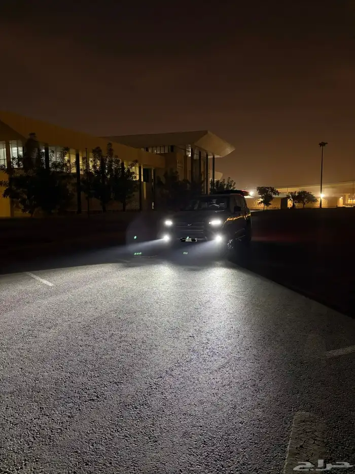 كشافات لاندكروزر اقوى من نور الوكالة 0