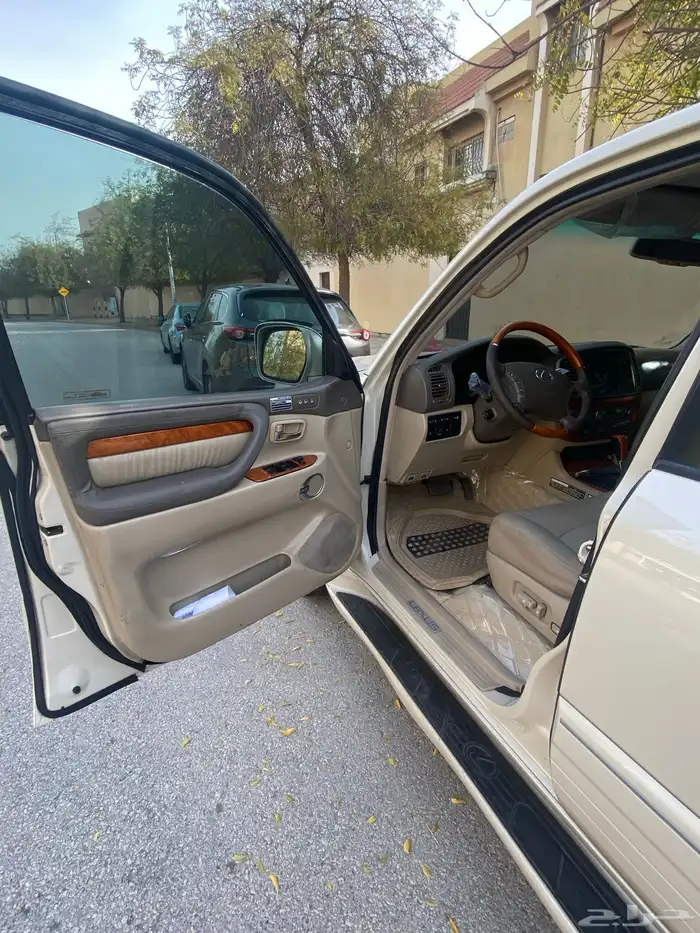 جيب لكزس 470 LX موديل 2006 فل كامل سعودي 2