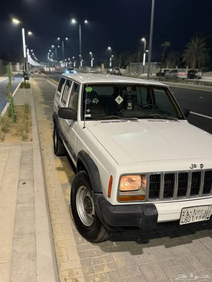 للبيع جيب شروكي 97. الحد 10 قابل لتفاوض 4