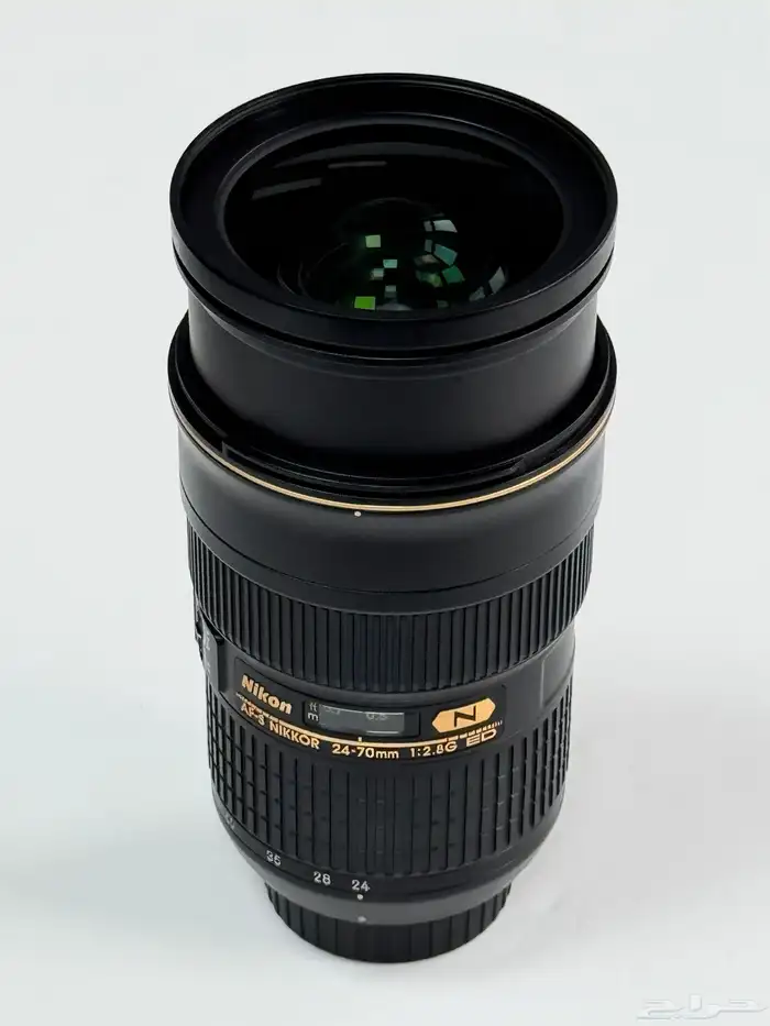 للبيع عدسة نيكون Nikon 24-70mm F 2.8 3