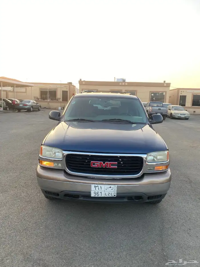 يوكن 2003 قمه بالنظافه ماشاء الله 8