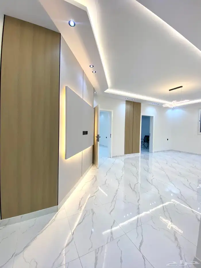 شقة تمليك للبيع ب370 الف شاملة السعي والضريبة ابها المحالة 11