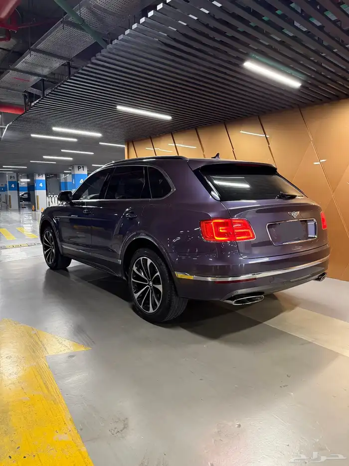 بنتلي بنتياقا 15